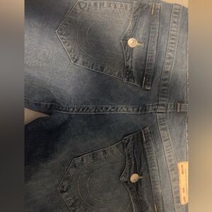 True religion Jean shorts men’s size 34